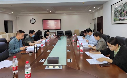 教務處組織召開漢語言文學專業自評會-1.jpg
